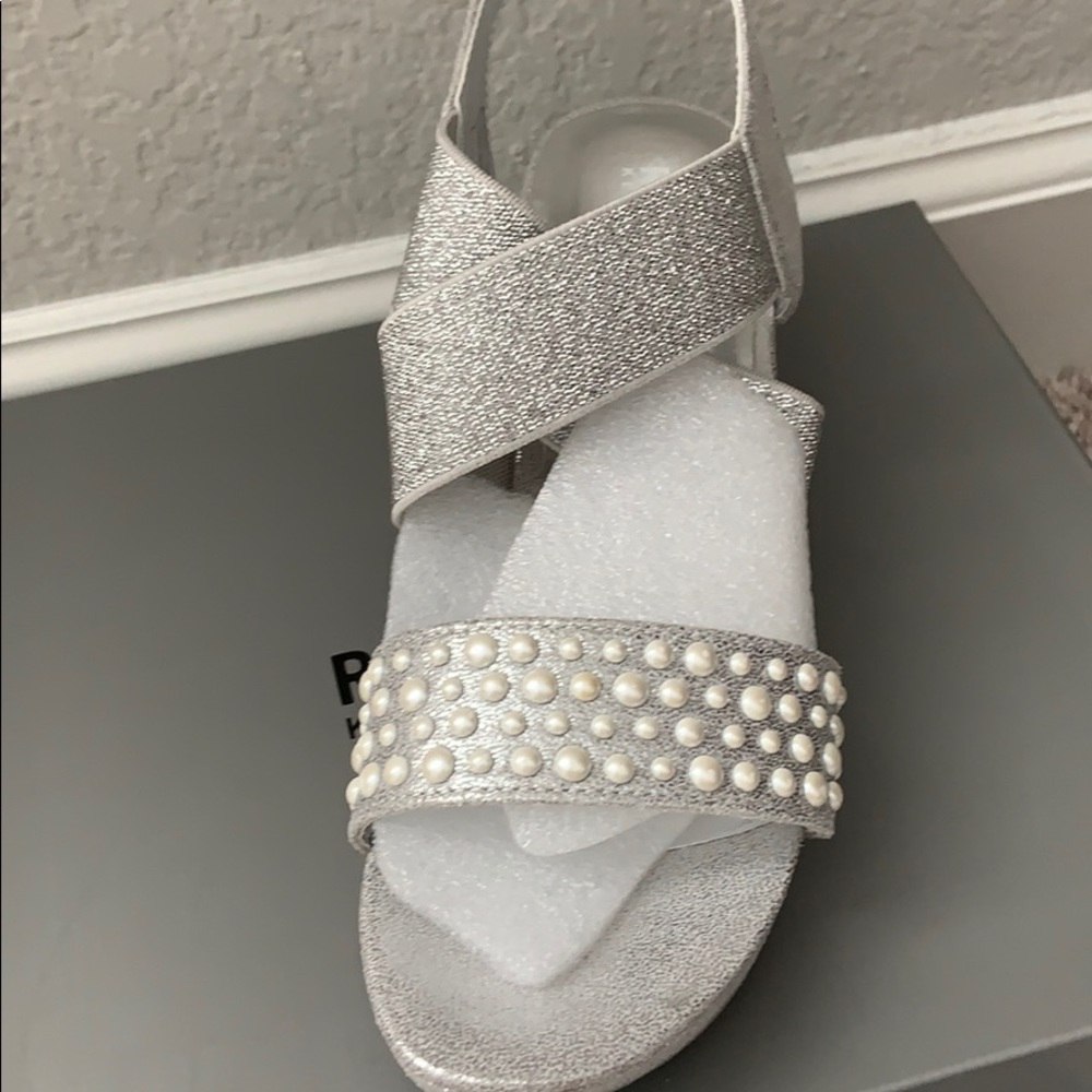 Kids shoes
